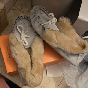 Women's Cozy Fur-Lined Moccasins